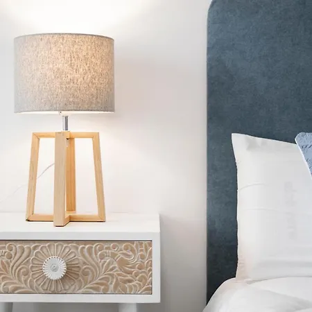 Enjoygranada Emir 4c + Parking Apartment Granada